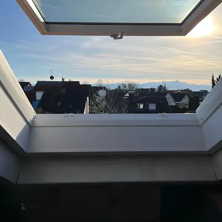 Alex Mayer Apartment *